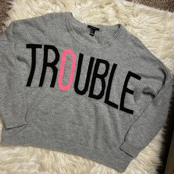 Forever 21 gray sweater - Picture 2 of 4